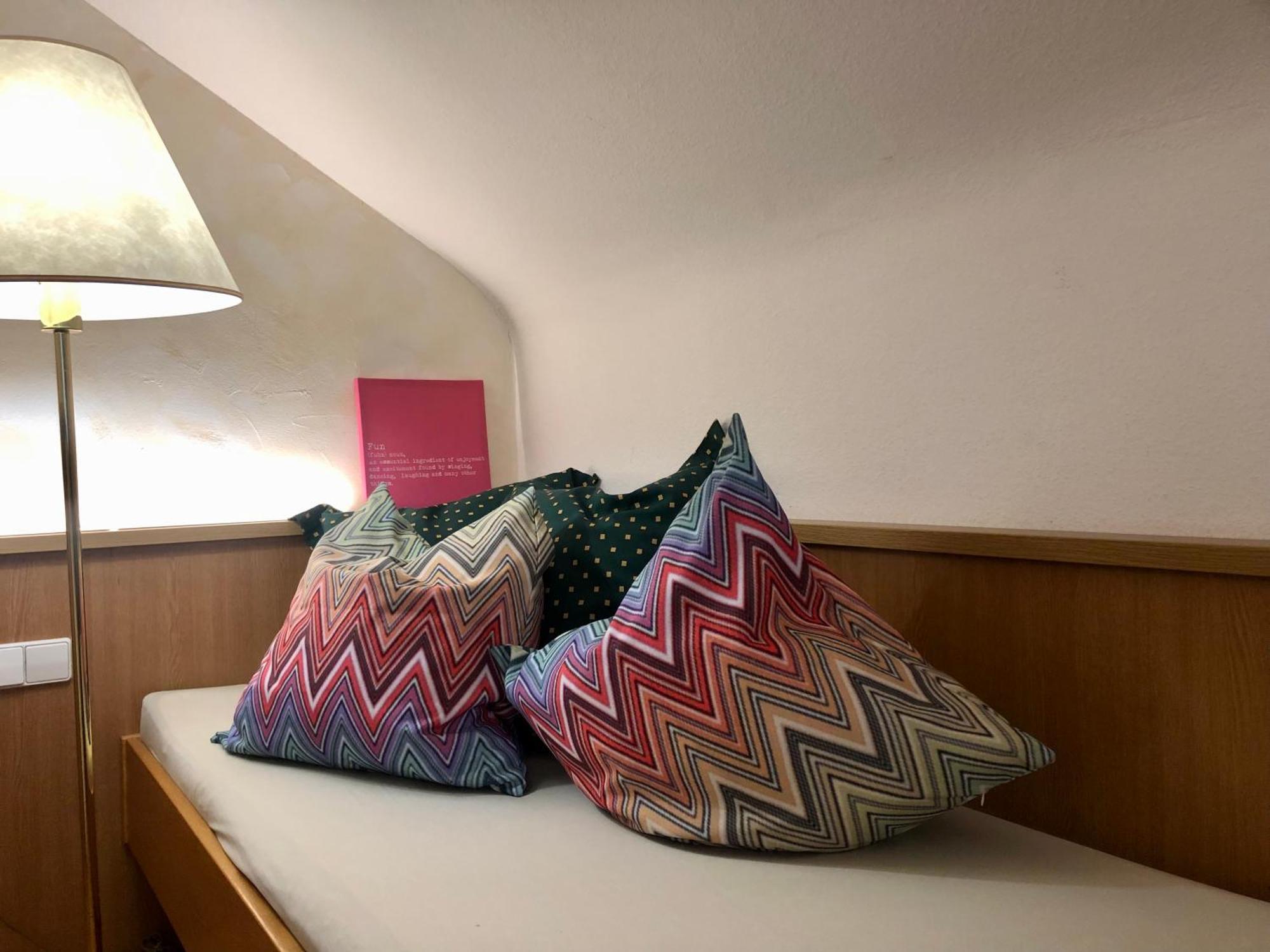 Goldener Hahn B&B Baiersbronn - Ferienwohnungen Mit Hotel Service Nahe Gartenschau Tal X Szoba fotó